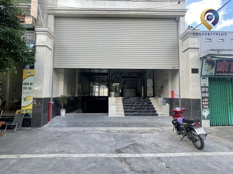44 Than Nhan Trung Building